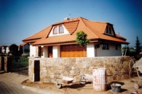 2004 Rajhrad - Obezdění domu, kámen - Lom Luleč